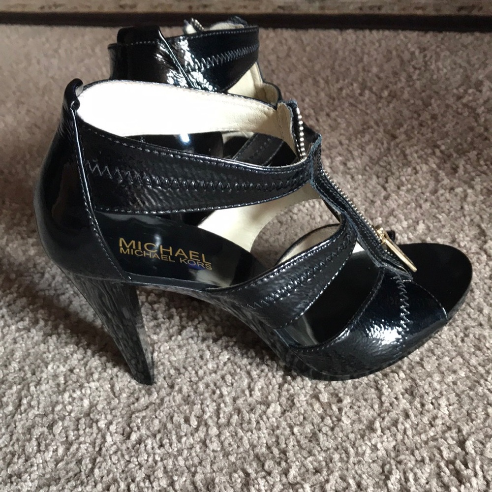 Micheal Kor Heels